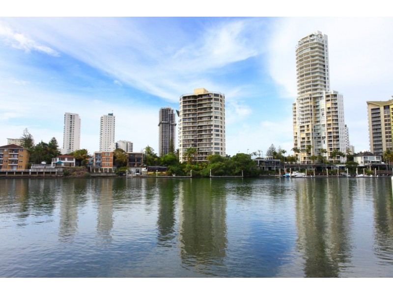 17 ‘ Florida’ 2916 Gold Coast Highway, Surfers Paradise QLD 4217