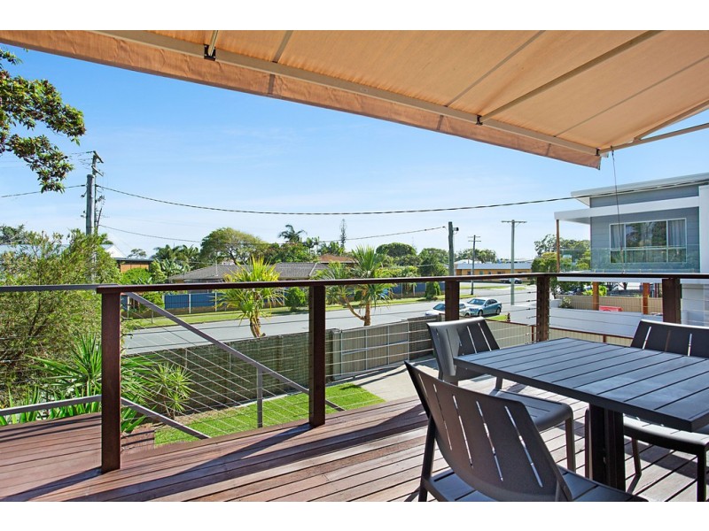 18 Kallay Street, Miami QLD 4220