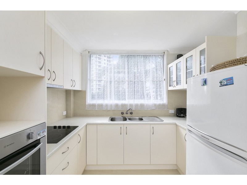 9/26 Aubrey Street, Surfers Paradise QLD 4217