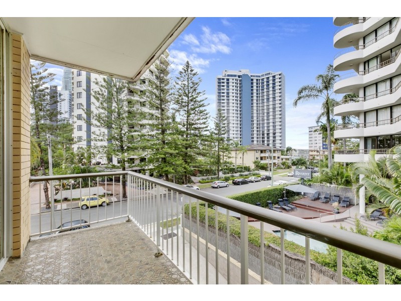 9/26 Aubrey Street, Surfers Paradise QLD 4217