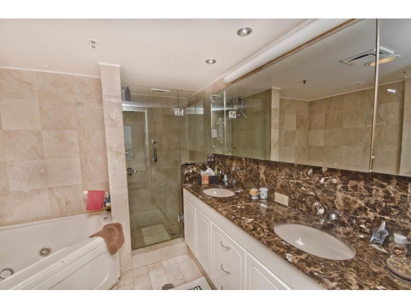 10A ‘Surfers Manhattan’ 62 Old Burleigh Road, Surfers Paradise QLD 4217