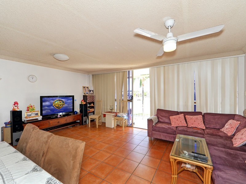9/11 Watson Esplanade, Surfers Paradise QLD 4217