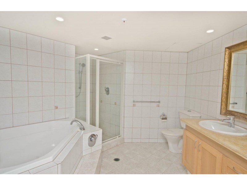 51 ‘Oceana’ 100 Old Burleigh Road, Broadbeach QLD 4218