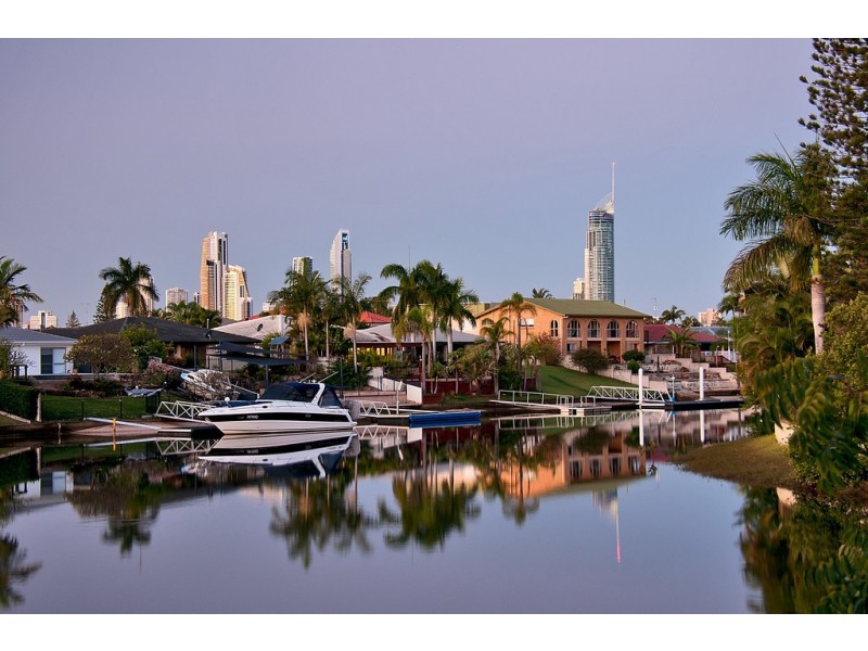 127 Campbell Street, Sorrento QLD 4217