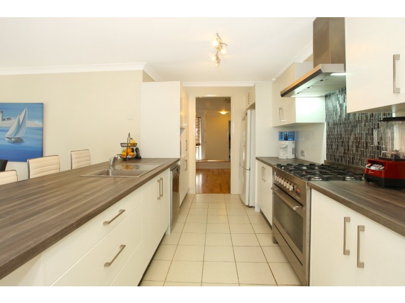 1 Springvale Street, Robina QLD 4226