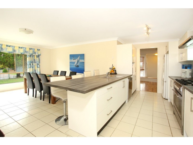 1 Springvale Street, Robina QLD 4226