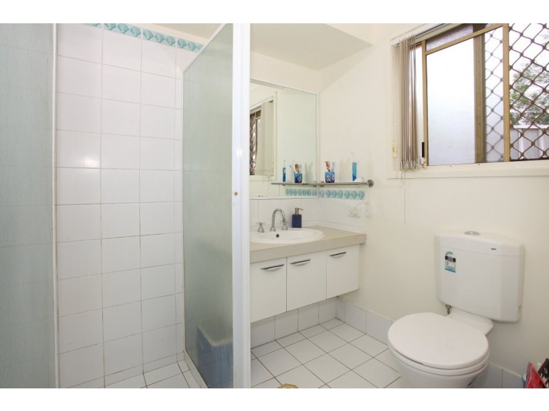 1 Springvale Street, Robina QLD 4226