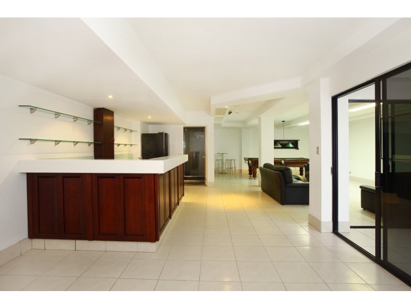 63 Jefferson Lane, Palm Beach QLD 4221