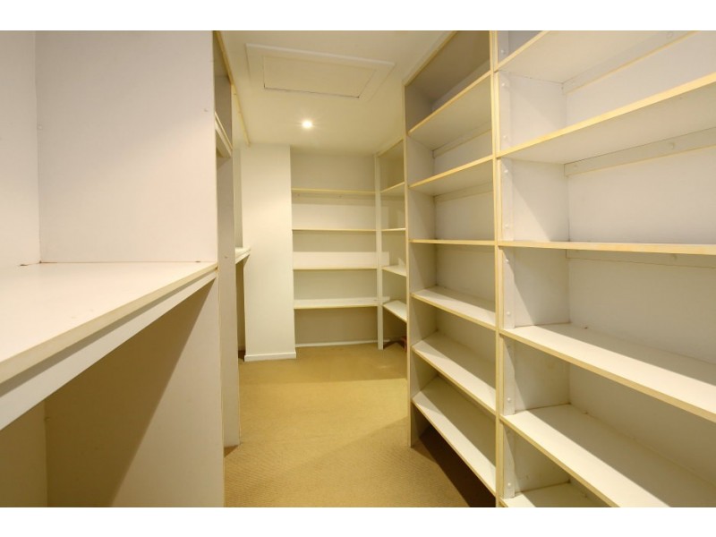 63 Jefferson Lane, Palm Beach QLD 4221