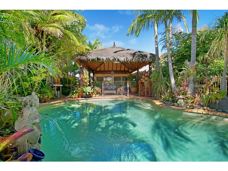 19 Lanai Drive, Burleigh Waters QLD 4220