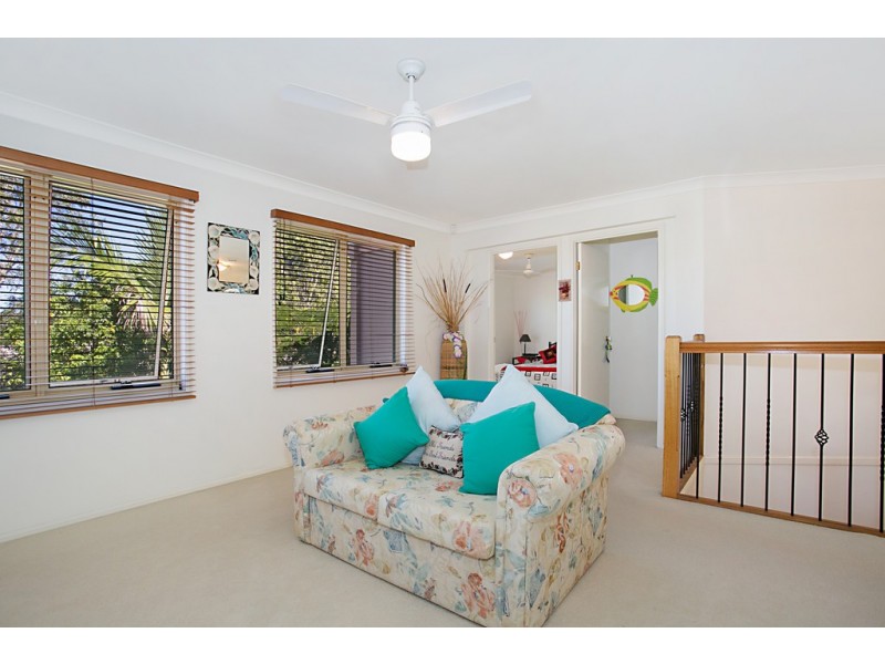 19 Lanai Drive, Burleigh Waters QLD 4220