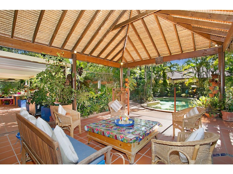 19 Lanai Drive, Burleigh Waters QLD 4220