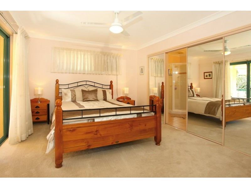 37 Concord Cct, Robina QLD 4226