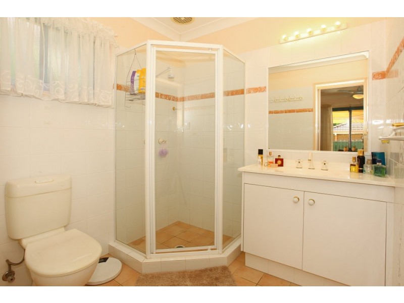 37 Concord Cct, Robina QLD 4226