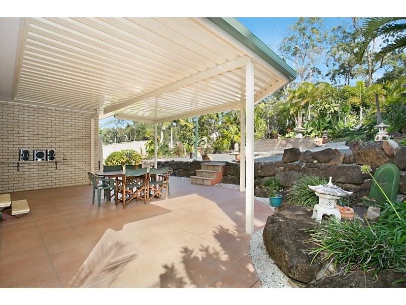 12 Chevron Rise, Highland Park QLD 4211