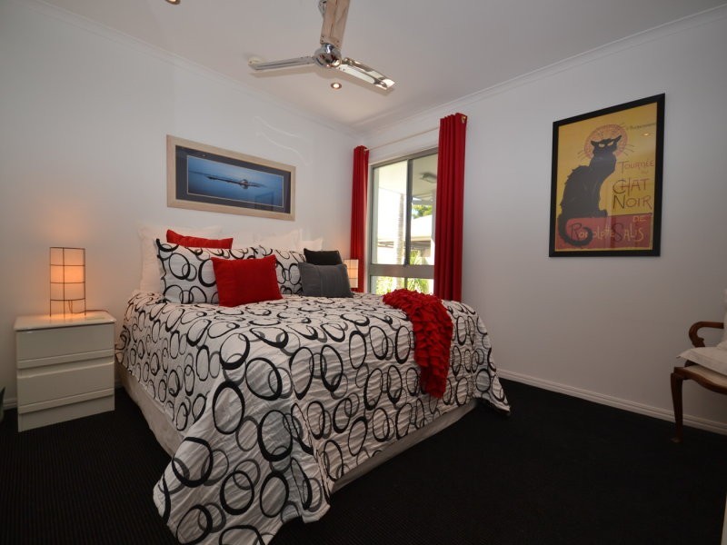 68 Fitzwilliam Street, Carrara QLD 4211