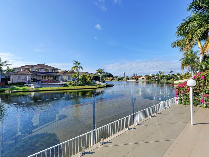 67 ‘Surfers Waters’ 40 Cotlew Street East, Southport QLD 4215