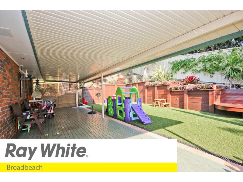 11 Correa Court, Elanora QLD 4221