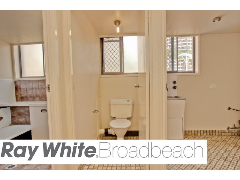 4/8 Queensland Ave, Broadbeach QLD 4218