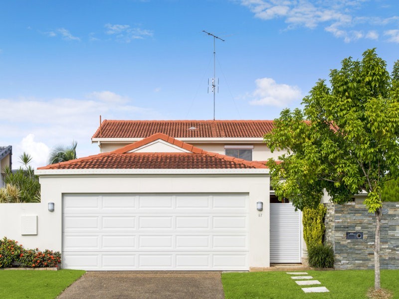 67 Campbell St, Sorrento QLD 4217