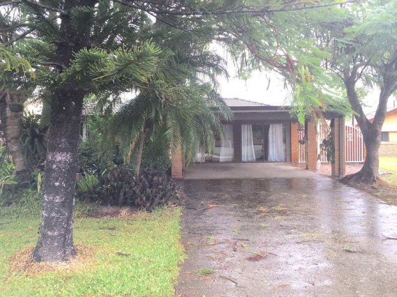 11 St Petersburg Place, Nerang QLD 4211