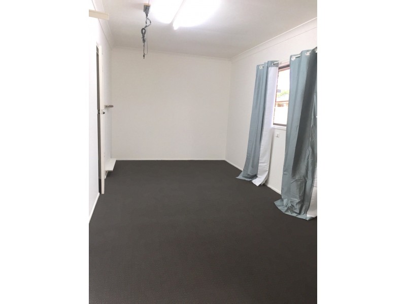 11 St Petersburg Place, Nerang QLD 4211