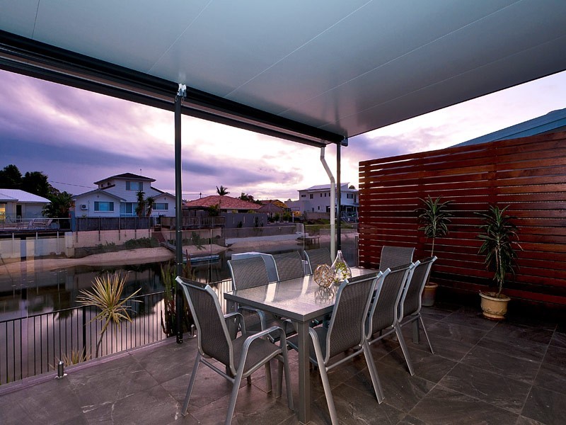 1 Winter Haven Key, Broadbeach Waters QLD 4218