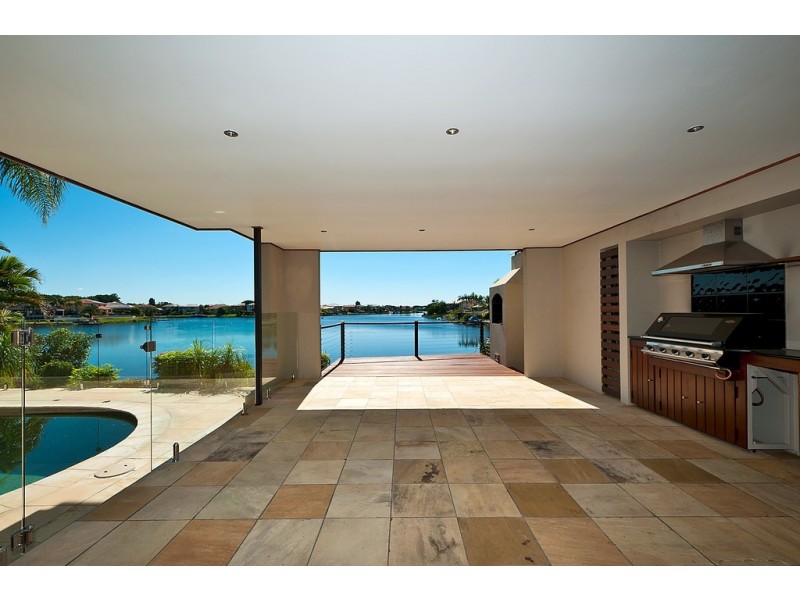 7 Clipper Blvd ”The Moorings”, Clear Island Waters QLD 4226