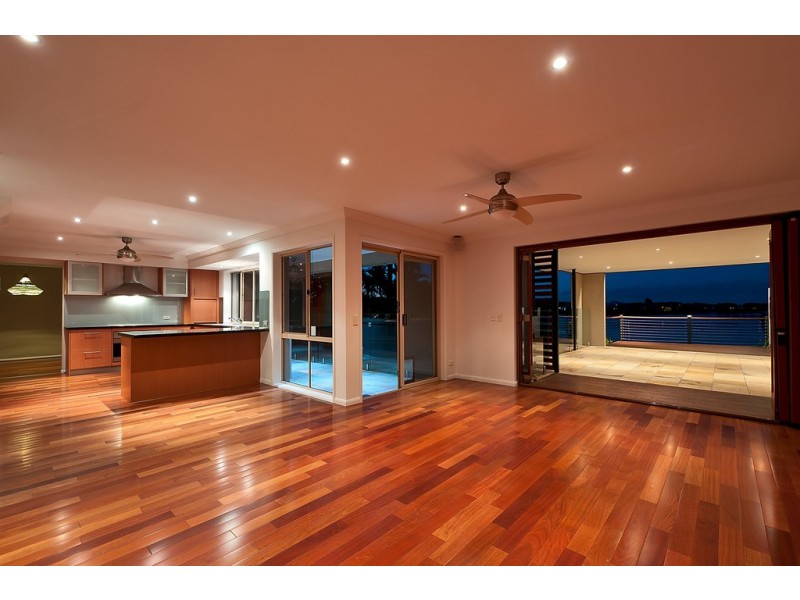 7 Clipper Blvd ”The Moorings”, Clear Island Waters QLD 4226