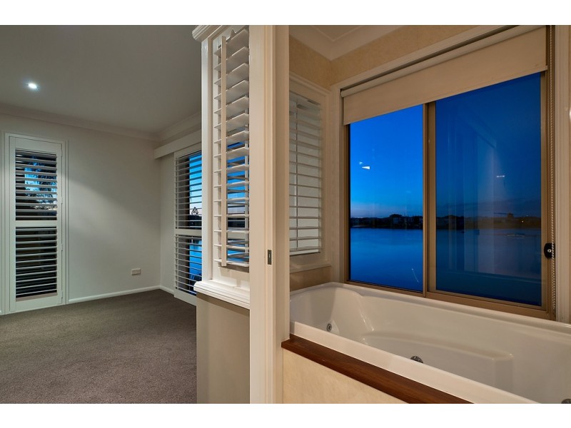 7 Clipper Blvd ”The Moorings”, Clear Island Waters QLD 4226