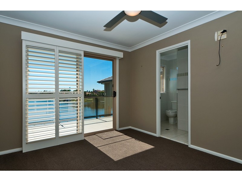7 Clipper Blvd ”The Moorings”, Clear Island Waters QLD 4226
