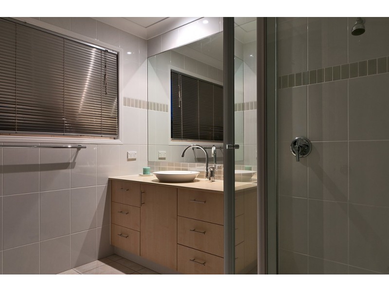 7 Clipper Blvd ”The Moorings”, Clear Island Waters QLD 4226