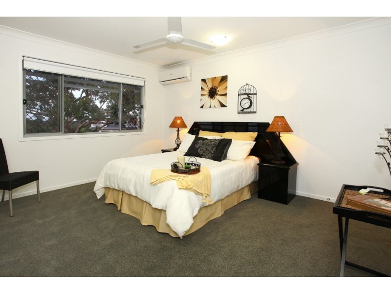 3 Hancox Place, Robina QLD 4226