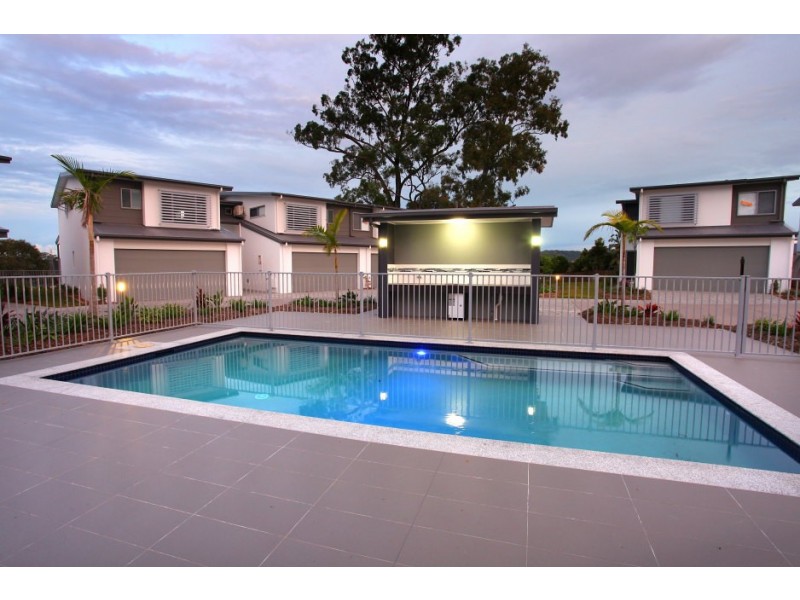 3 Hancox Place, Robina QLD 4226