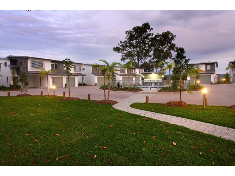 3 Hancox Place, Robina QLD 4226