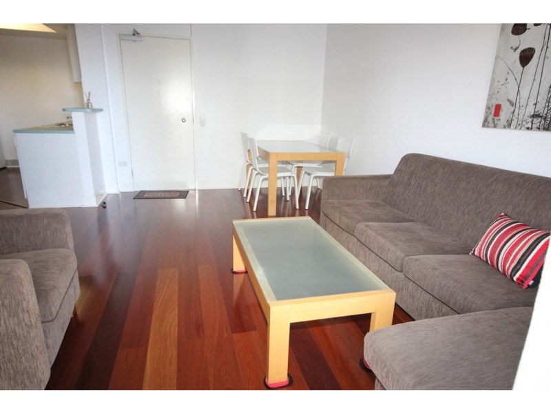 104/30 Surf Parade “”Neptune”, Broadbeach QLD 4218