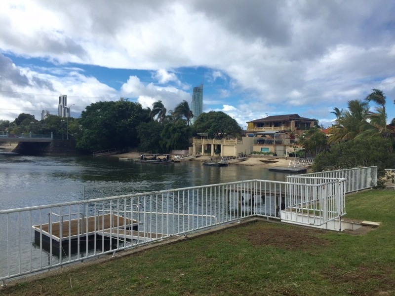 19 Rapallo Avenue, Isle Of Capri QLD 4217