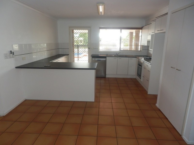 19 Rapallo Avenue, Isle Of Capri QLD 4217