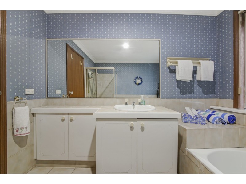 15 Glenferrie Drive, Robina QLD 4226