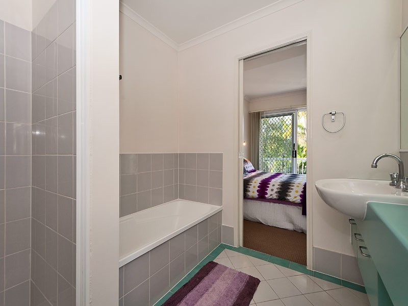 35/16 Crescent Avenue, Mermaid Beach QLD 4218