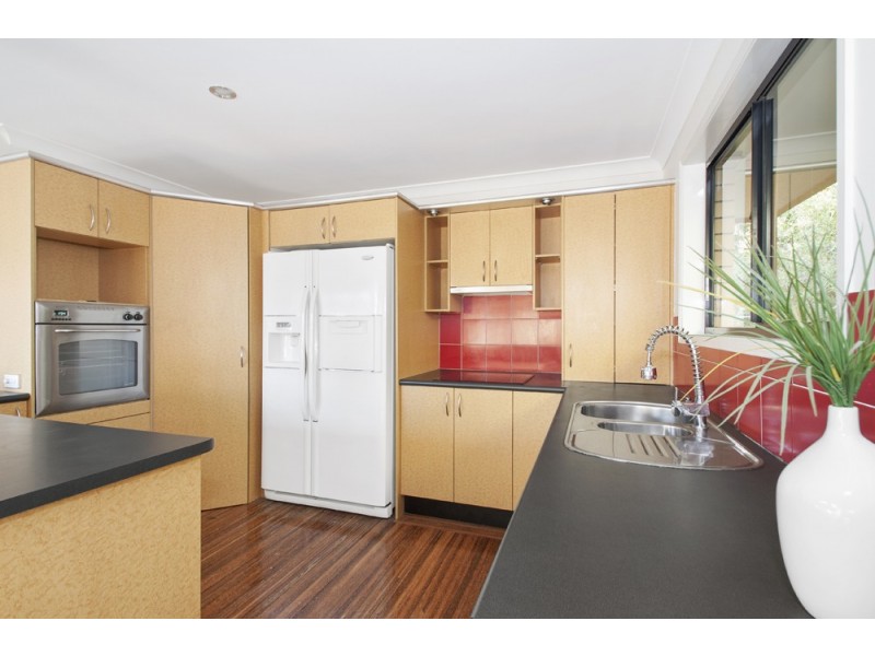 23 Birt Avenue, Surfers Paradise QLD 4217