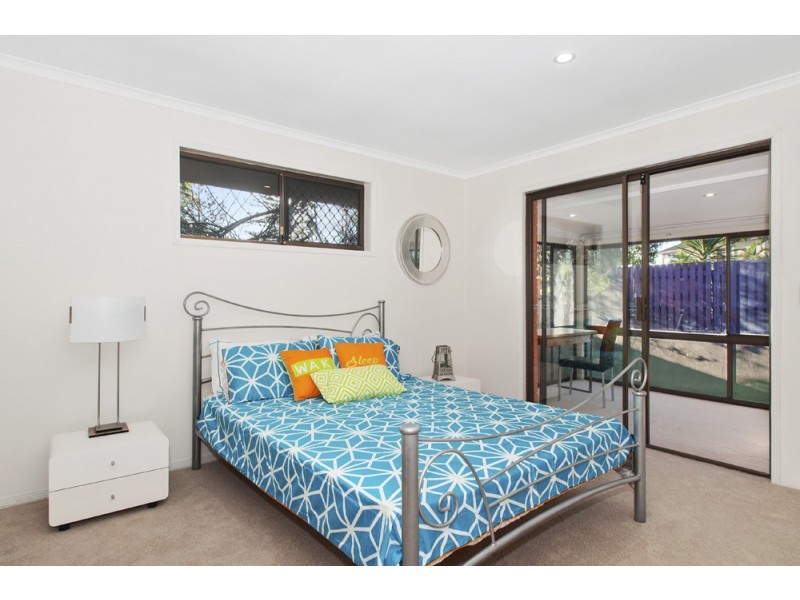 23 Birt Avenue, Surfers Paradise QLD 4217