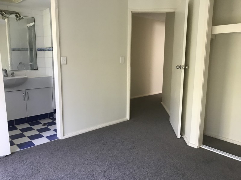 3/44 Britannia Avenue, Broadbeach QLD 4218