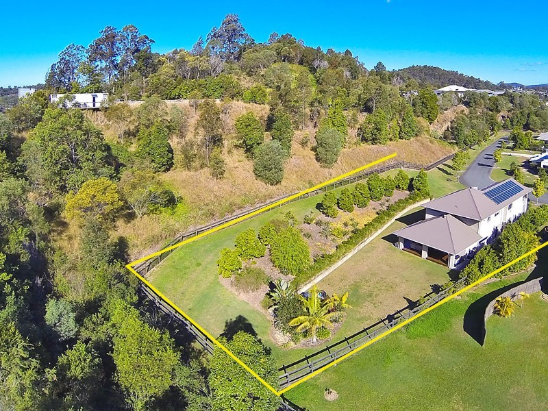 9 Meadow Court, Maudsland QLD 4210