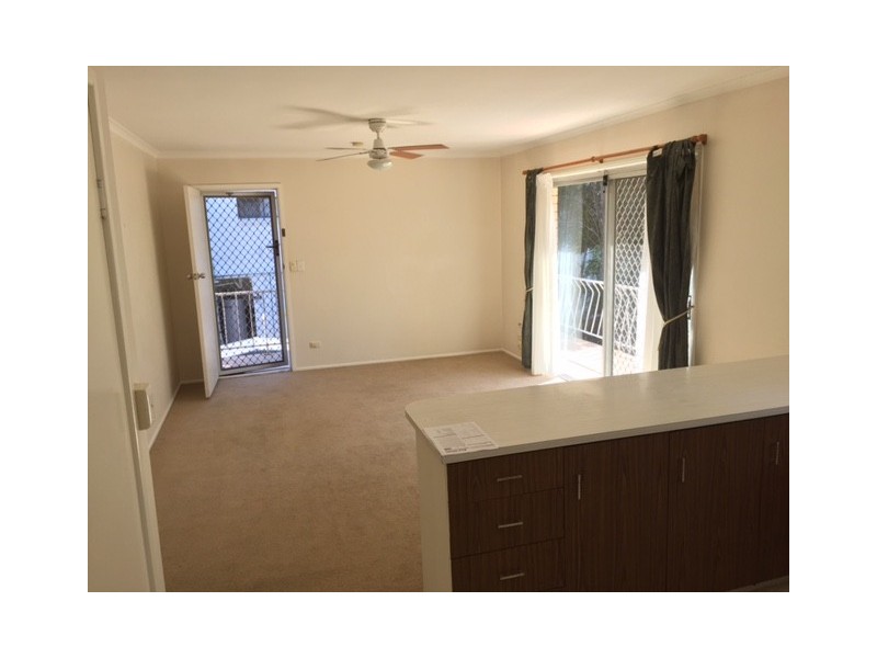 8/7 Little Norman St, Southport QLD 4215