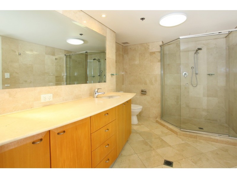 16B ‘La Sabbia’ 74 Old Burleigh Road, Surfers Paradise QLD 4217