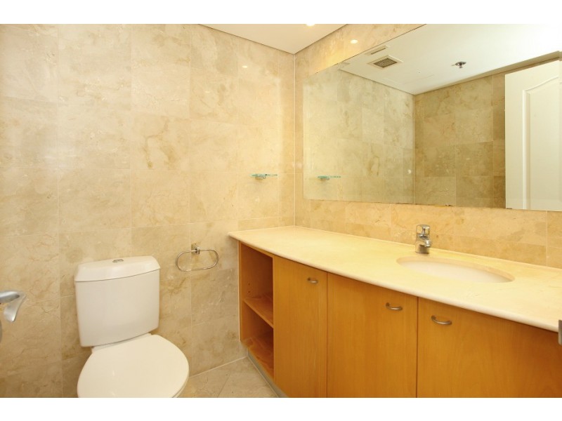 16B ‘La Sabbia’ 74 Old Burleigh Road, Surfers Paradise QLD 4217