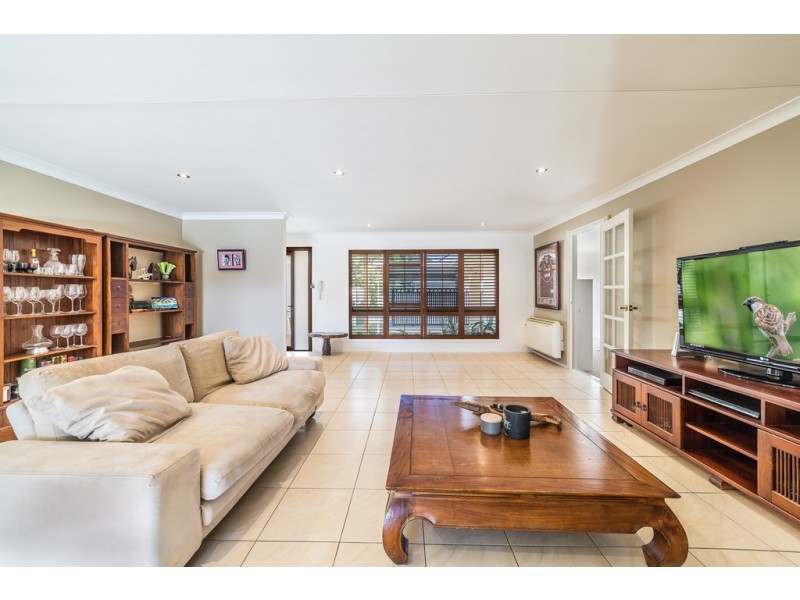 35 Forster Avenue, Sorrento QLD 4217