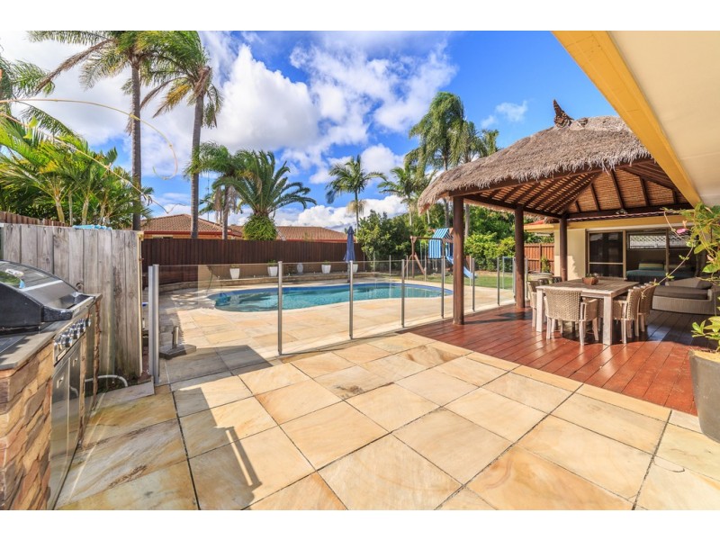 35 Forster Avenue, Sorrento QLD 4217