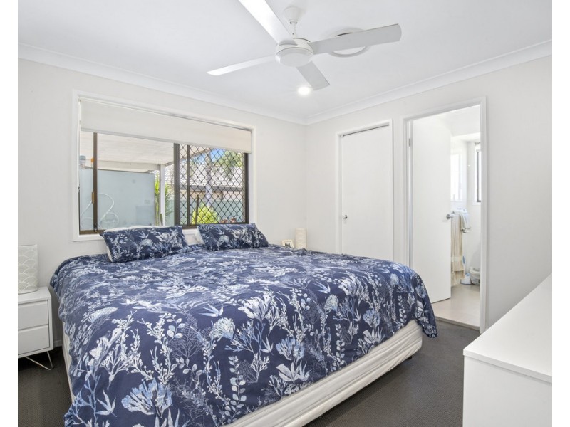 14 Auk Avenue, Burleigh Waters QLD 4220